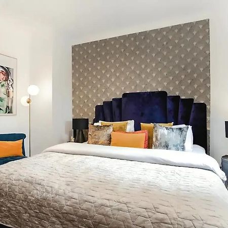 Appartamento Awesome Leicester Sq! Fashion Flat For Theatre Families And Happy Friends Londra Esterno foto